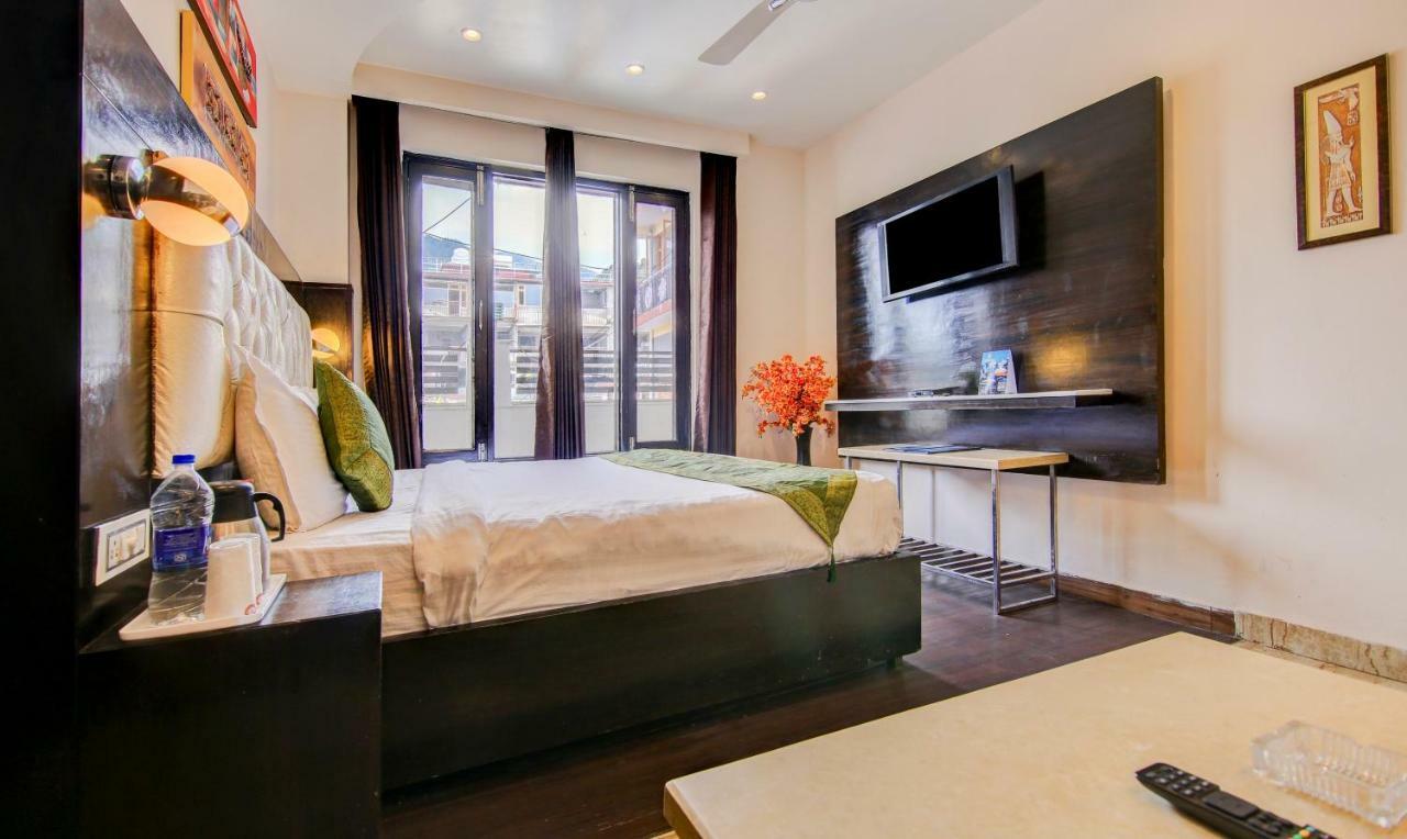 Lavish Inn Дармсала Экстерьер фото
