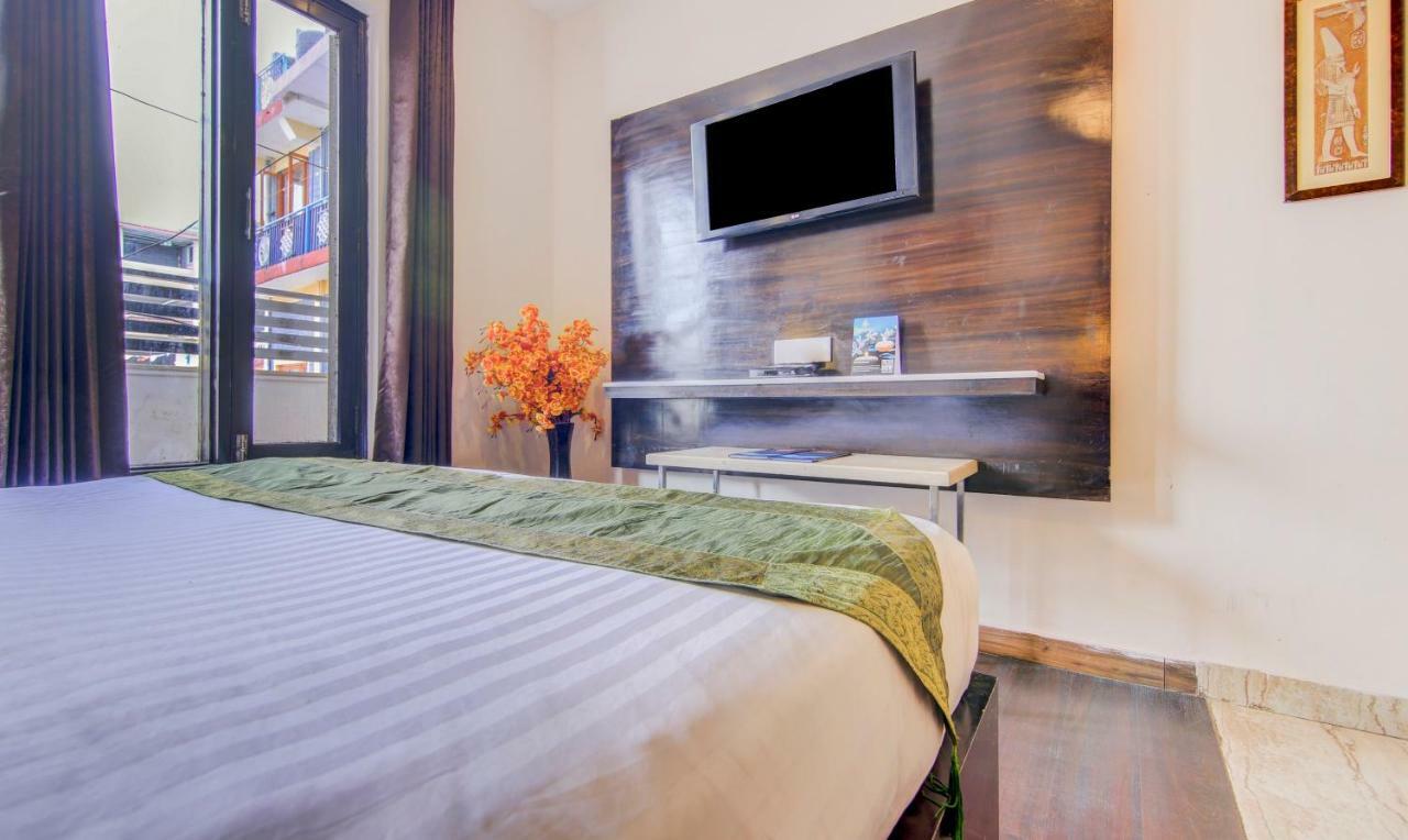 Lavish Inn Дармсала Экстерьер фото