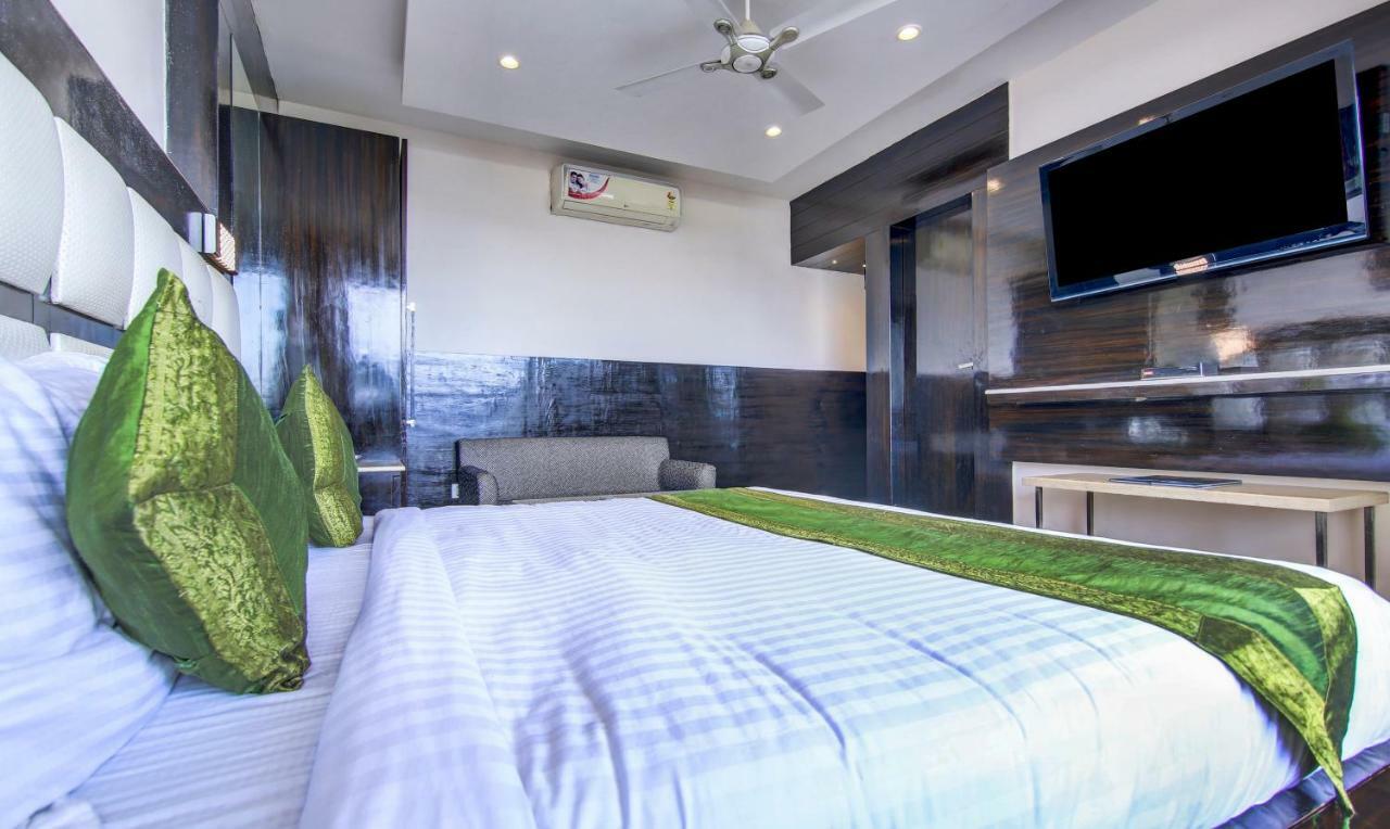 Lavish Inn Дармсала Экстерьер фото