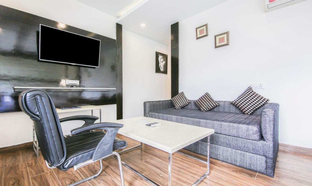 Lavish Inn Дармсала Экстерьер фото